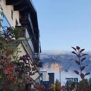 Alp Art Szálloda